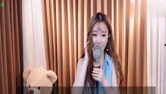 娱乐吃瓜赵小瞒,娱乐圈的“吃瓜”达人，揭秘明星幕后故事