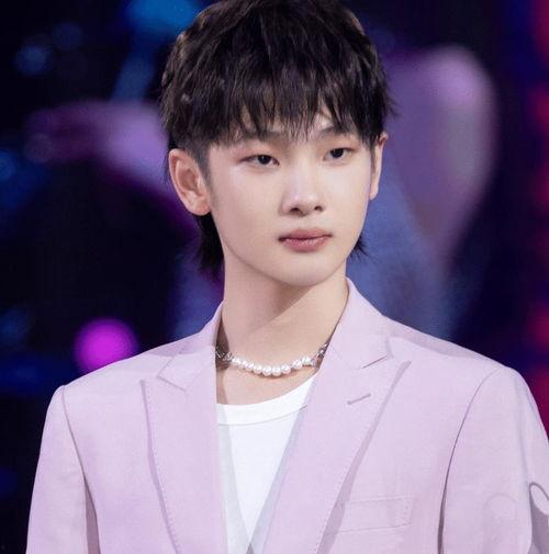 娱乐吃瓜黄明昊微博