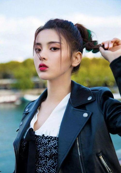 娱乐圈吃瓜程潇小说免费阅读,程潇的瓜田秘事